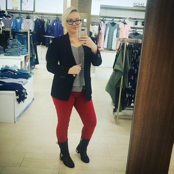 Hello & Welcome to Saucy 2nd✋Thrift 👜👠👗🎀🏠 - Picture 2 of 14